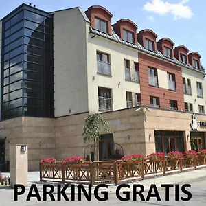 Zakliki Krakow